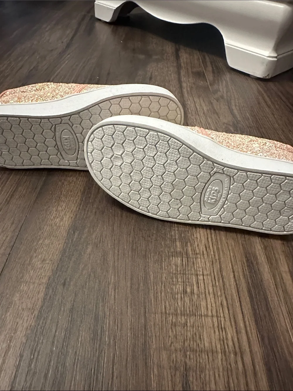 Dr. Scholl's Girls' Glitter Slip-On Sneakers